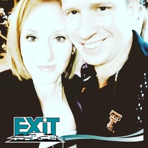 Meet your Posher, April